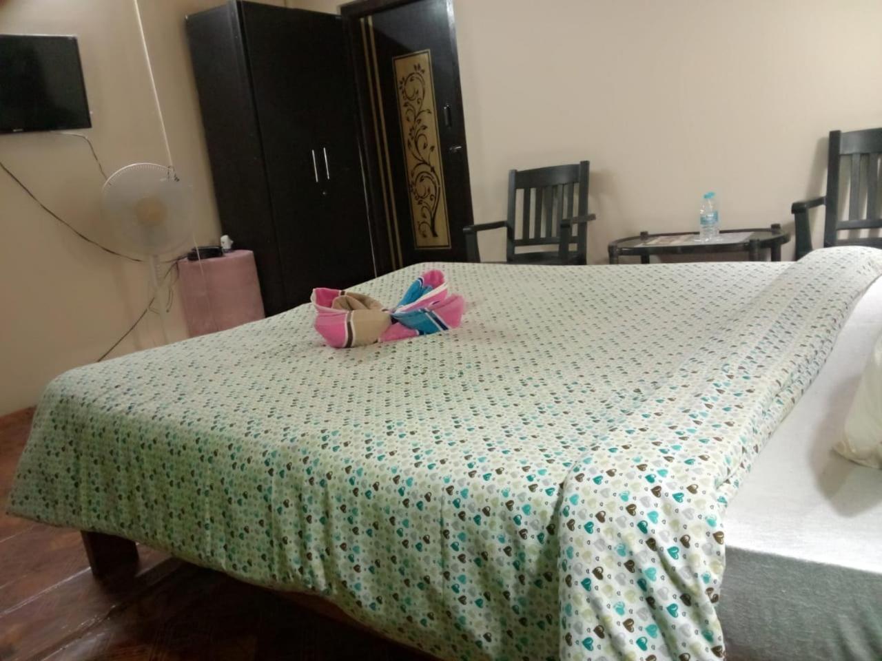 מלון צ'ראפונג'י Abode Me Me Ai Haven מראה חיצוני תמונה