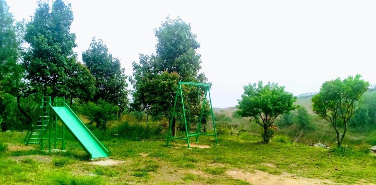 מלון צ'ראפונג'י Abode Me Me Ai Haven מראה חיצוני תמונה